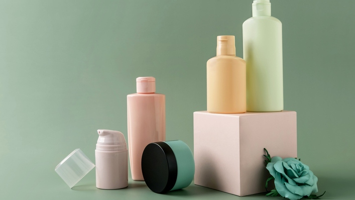 Sustainable Designs Boost the Global Cosmetic Packaging Market